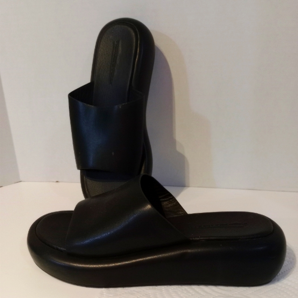PRINCESS POLLY Sz.‎ 9 Black Slides Sandals